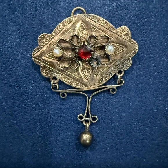 Antique- rose gold filled pearl and ruby pendant 😍 - Picture 1 of 6
